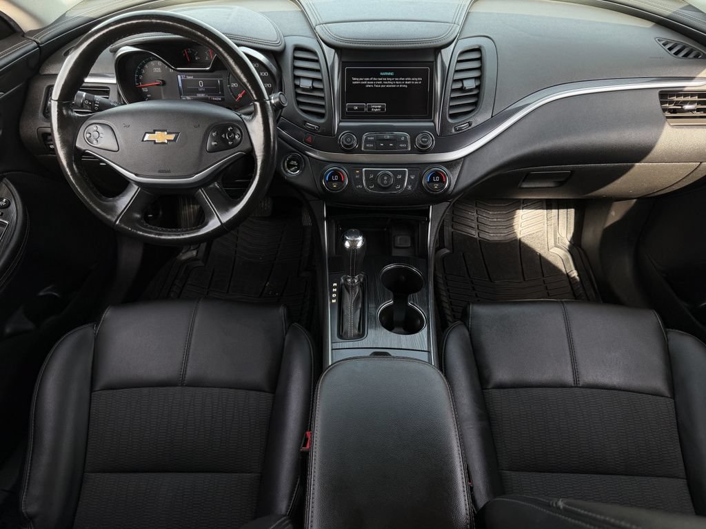 Used 2018 Chevrolet Impala LT FWD image 11