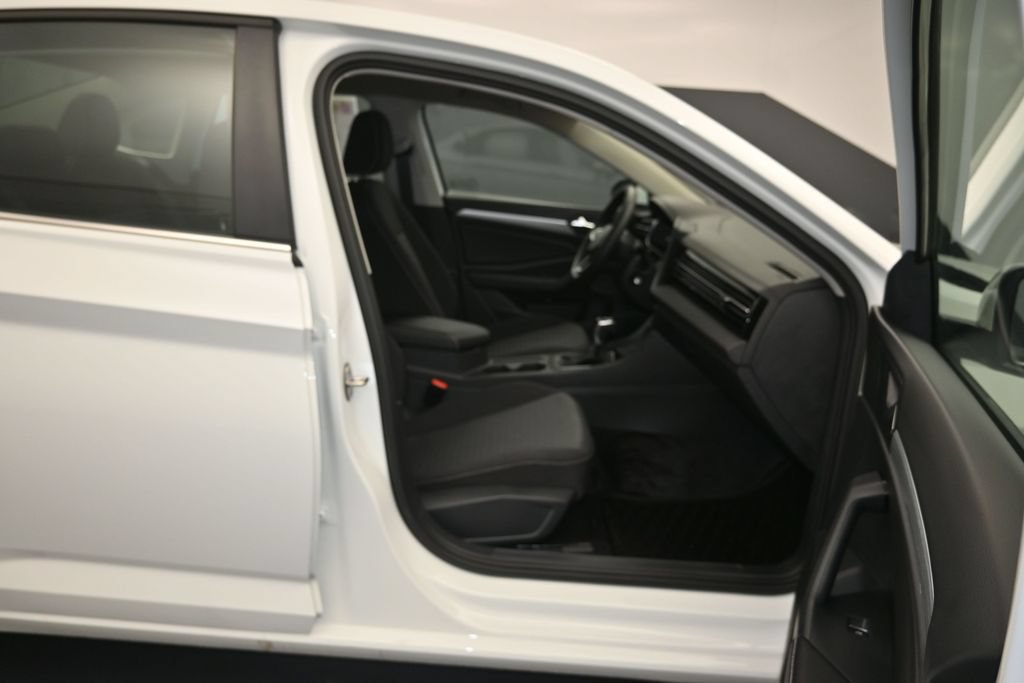 Used 2026 Volkswagen Jetta S FWD image 26