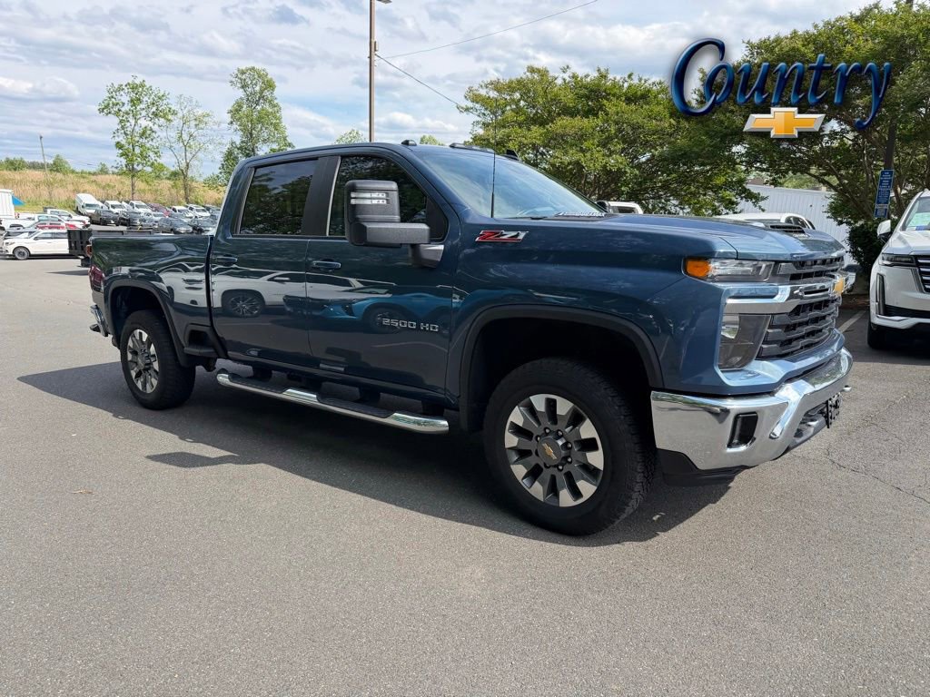 Used 2024 Chevrolet Silverado 2500 LT w/ All Star Edition AWD/4WD image 1