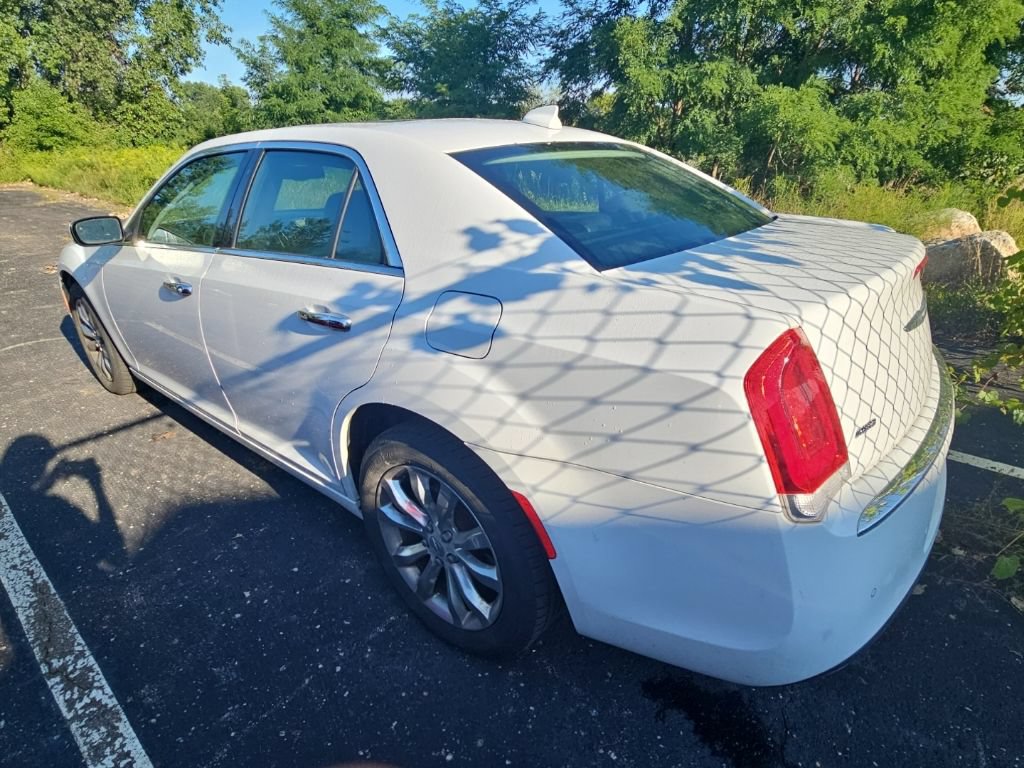 Used 2015 Chrysler 300 C w/ Light Group AWD/4WD image 8
