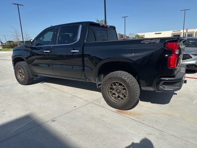 Used 2020 Chevrolet Silverado 1500 High Country w/ Technology Package image 3