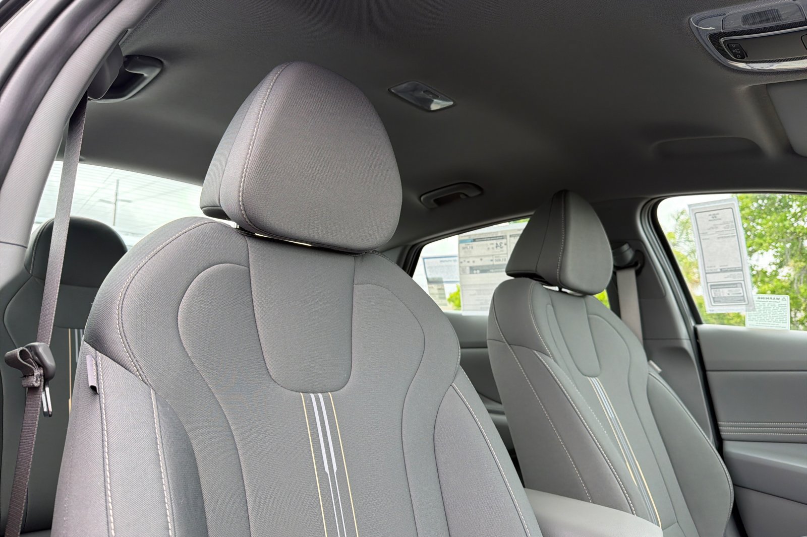 New 2026 Hyundai Elantra Sport FWD image 17