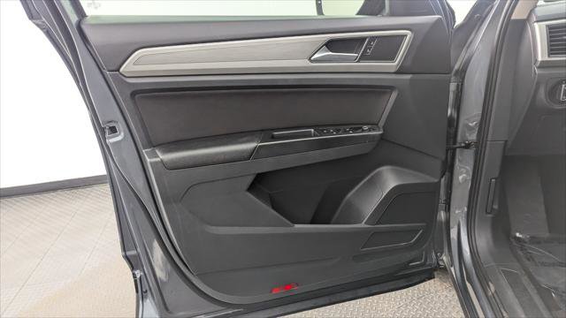 Used 2018 Volkswagen Atlas S image 13