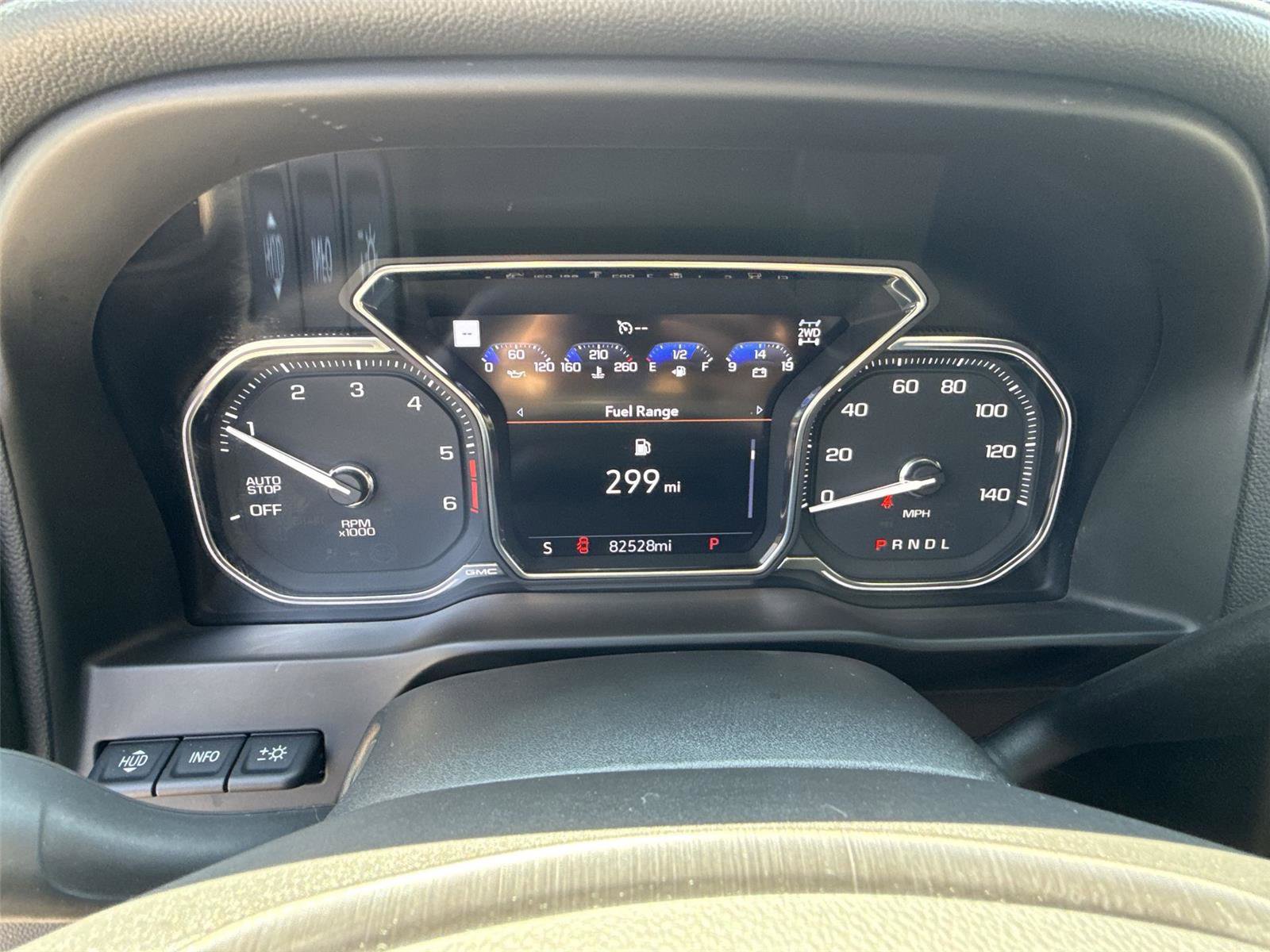 Used 2021 GMC Sierra 1500 AT4 w/ Technology Package AWD/4WD image 10