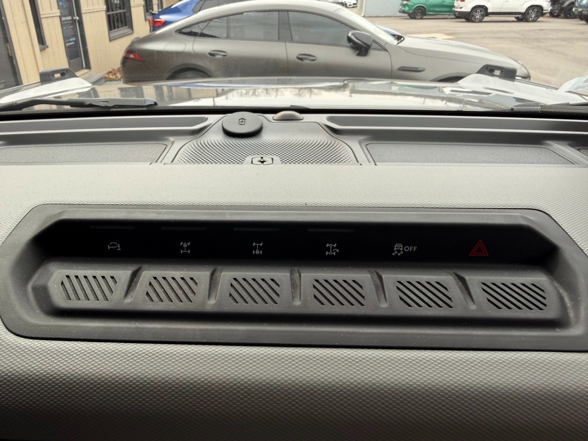 Used 2022 Ford Bronco Badlands image 30