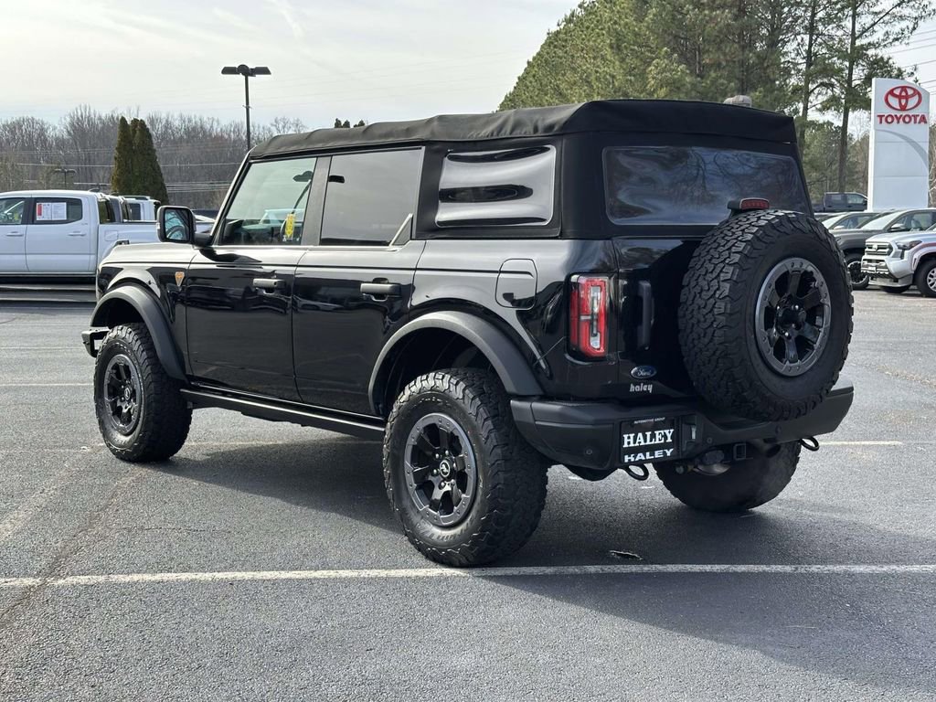 Used 2021 Ford Bronco Badlands image 22