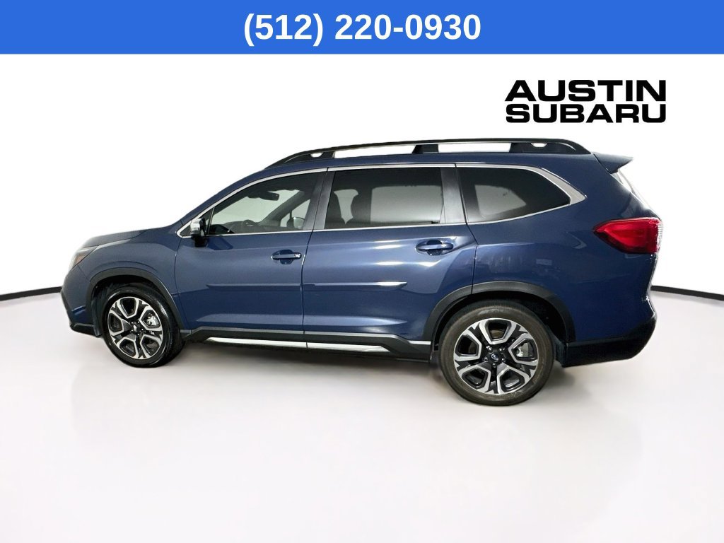 Used 2023 Subaru Ascent Limited w/ Technology Package AWD/4WD image 5