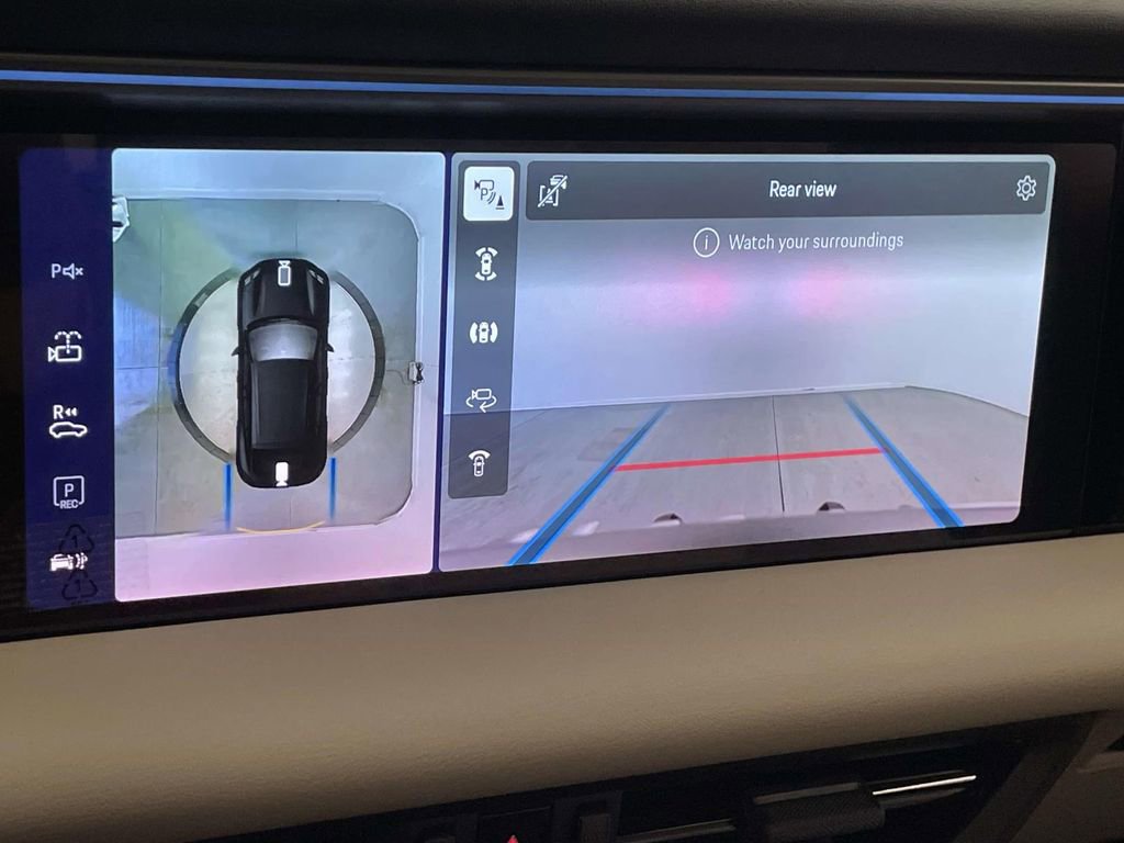 New 2026 Porsche Macan 4 Electric image 33