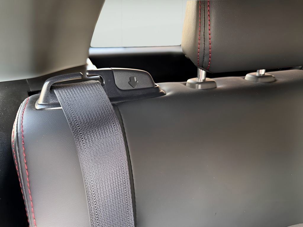 Used 2024 Mitsubishi Outlander Sport SE image 28