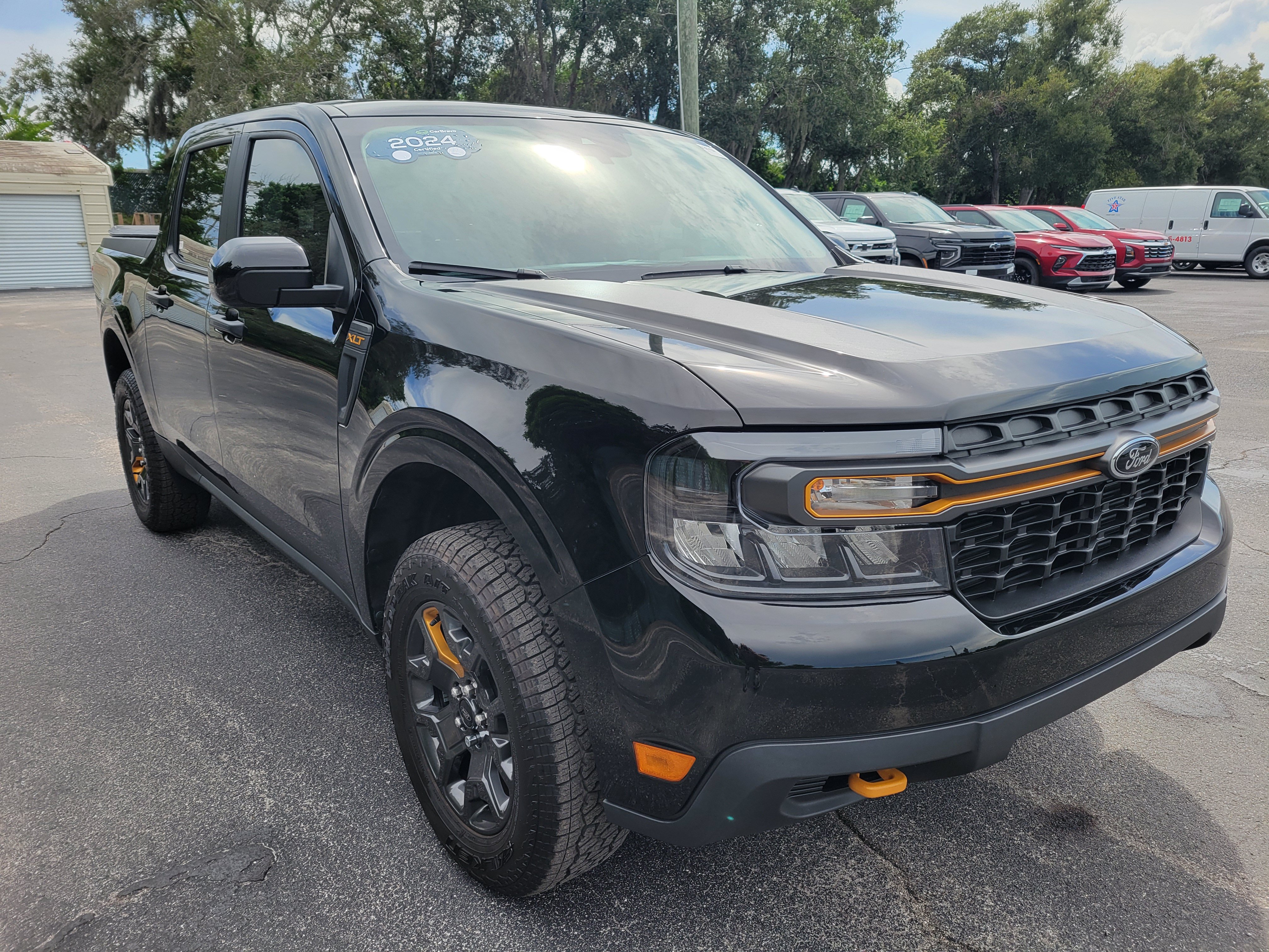 Used 2024 Ford Maverick Tremor w/ Tremor Off-Road Package AWD/4WD image 3