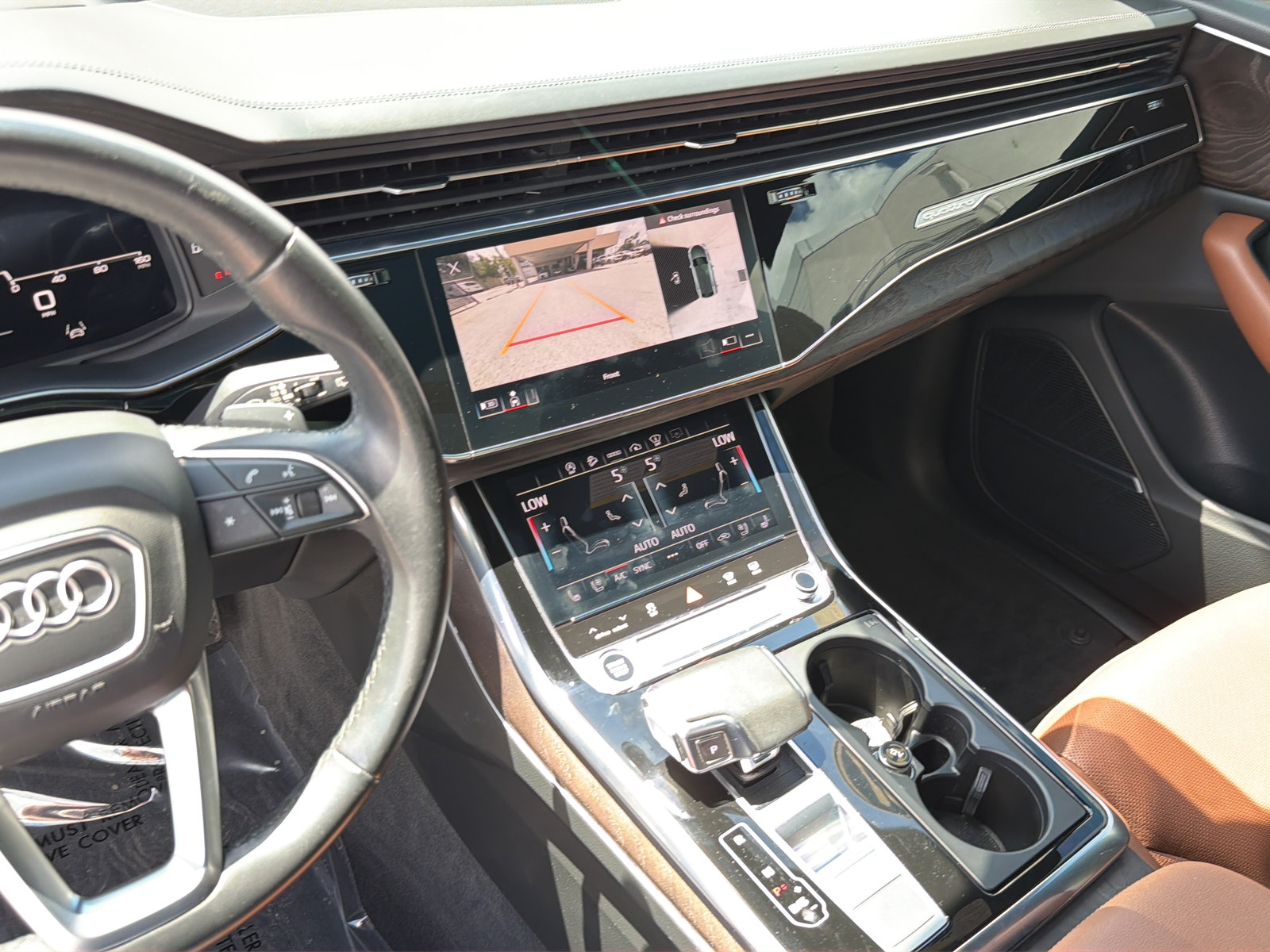 Used 2021 Audi Q8 Prestige w/ Prestige Package AWD/4WD image 23