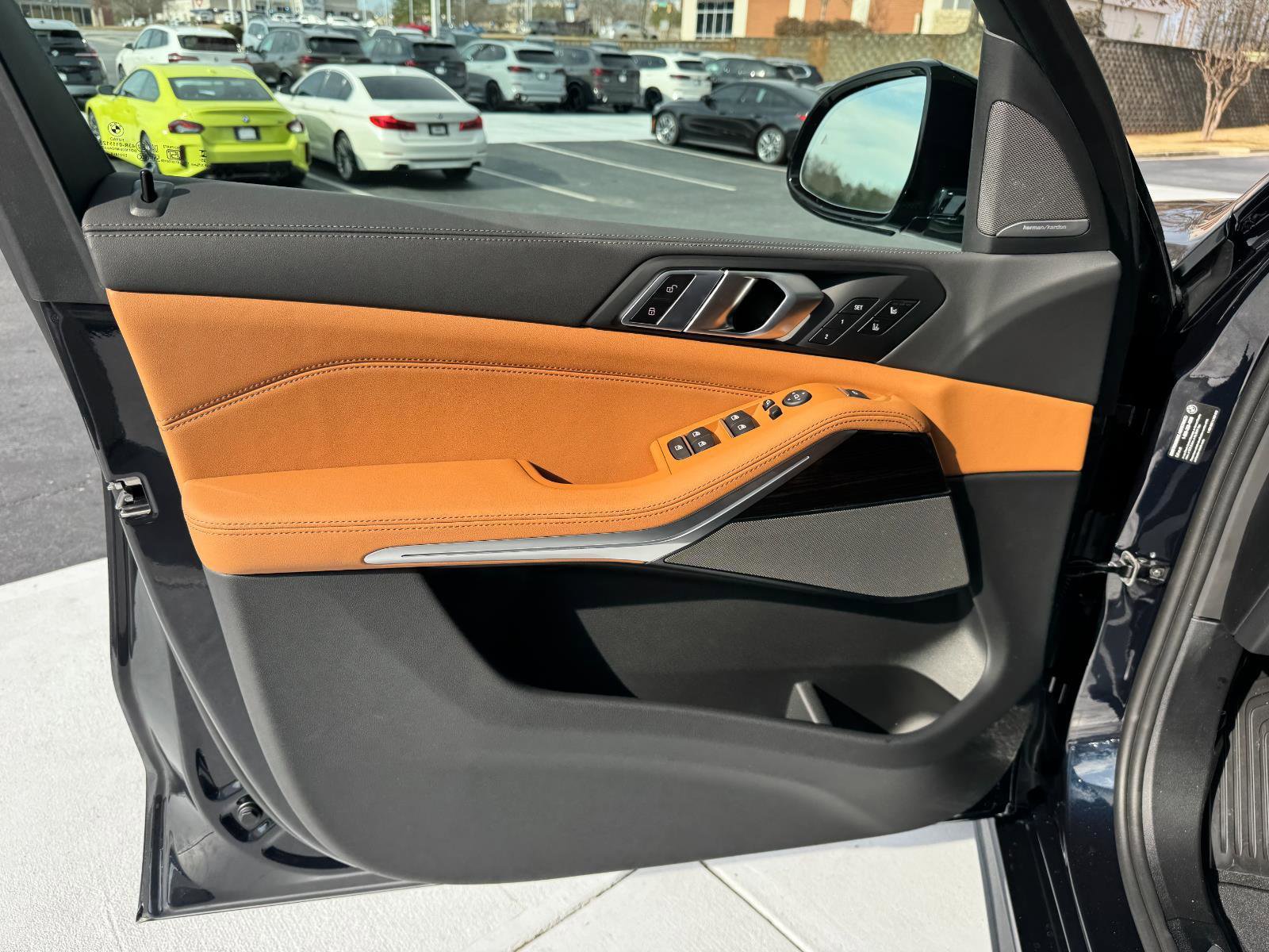 New 2026 BMW X5 sDrive40i image 12