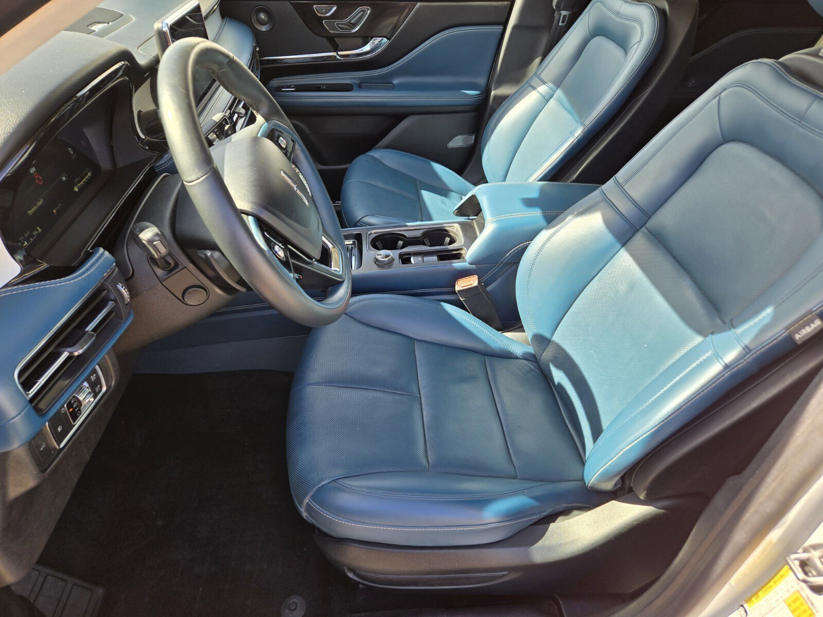 Used 2021 Lincoln Corsair Reserve w/ Equipment Group 201A image 11