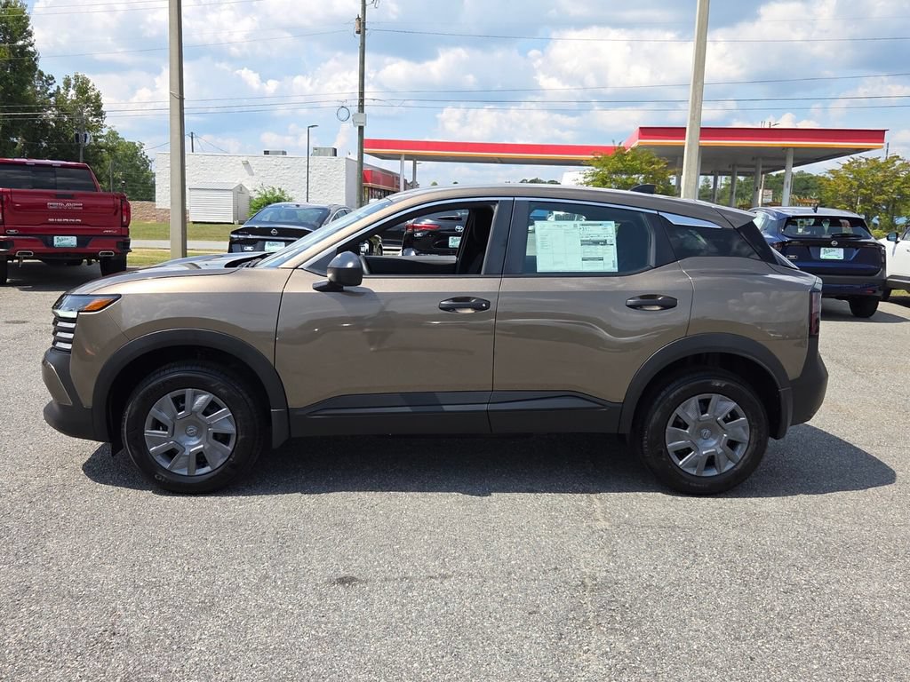 New 2027 Nissan Kicks S FWD image 2