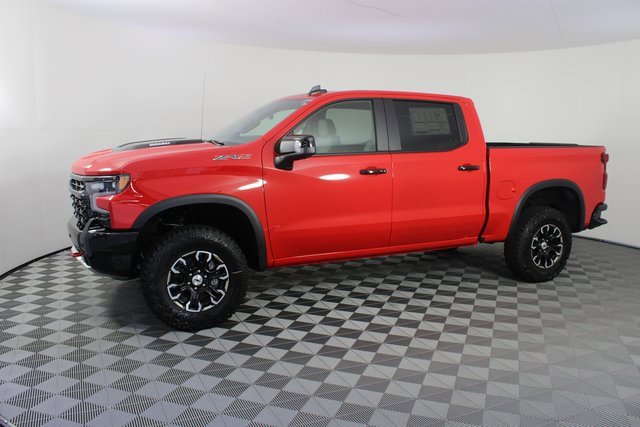 New 2026 Chevrolet Silverado 1500 ZR2 image 2