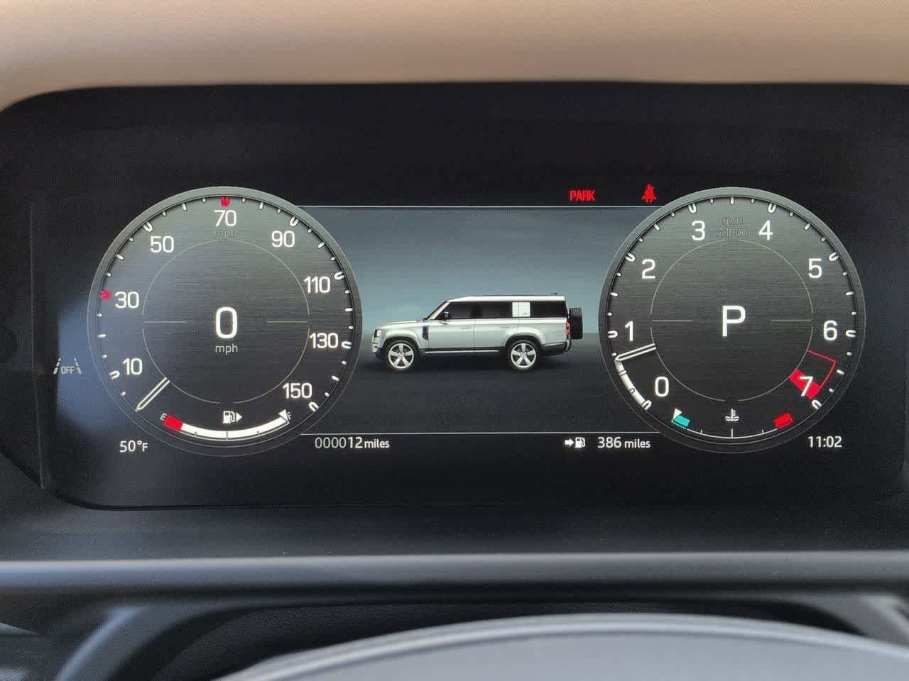 New 2026 Land Rover Defender 130 X-Dynamic SE image 36