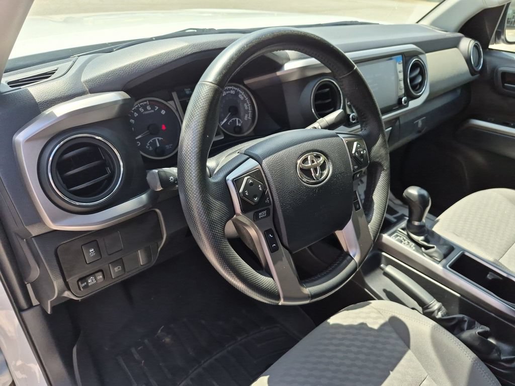 Used 2023 Toyota Tacoma SR5 RWD image 16