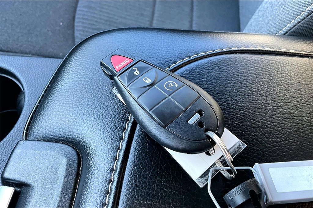 Used 2022 RAM 1500 Classic Warlock w/ Electronics Group image 11