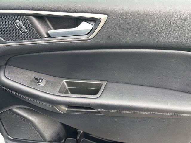 Used 2023 Ford Edge SEL AWD/4WD image 39