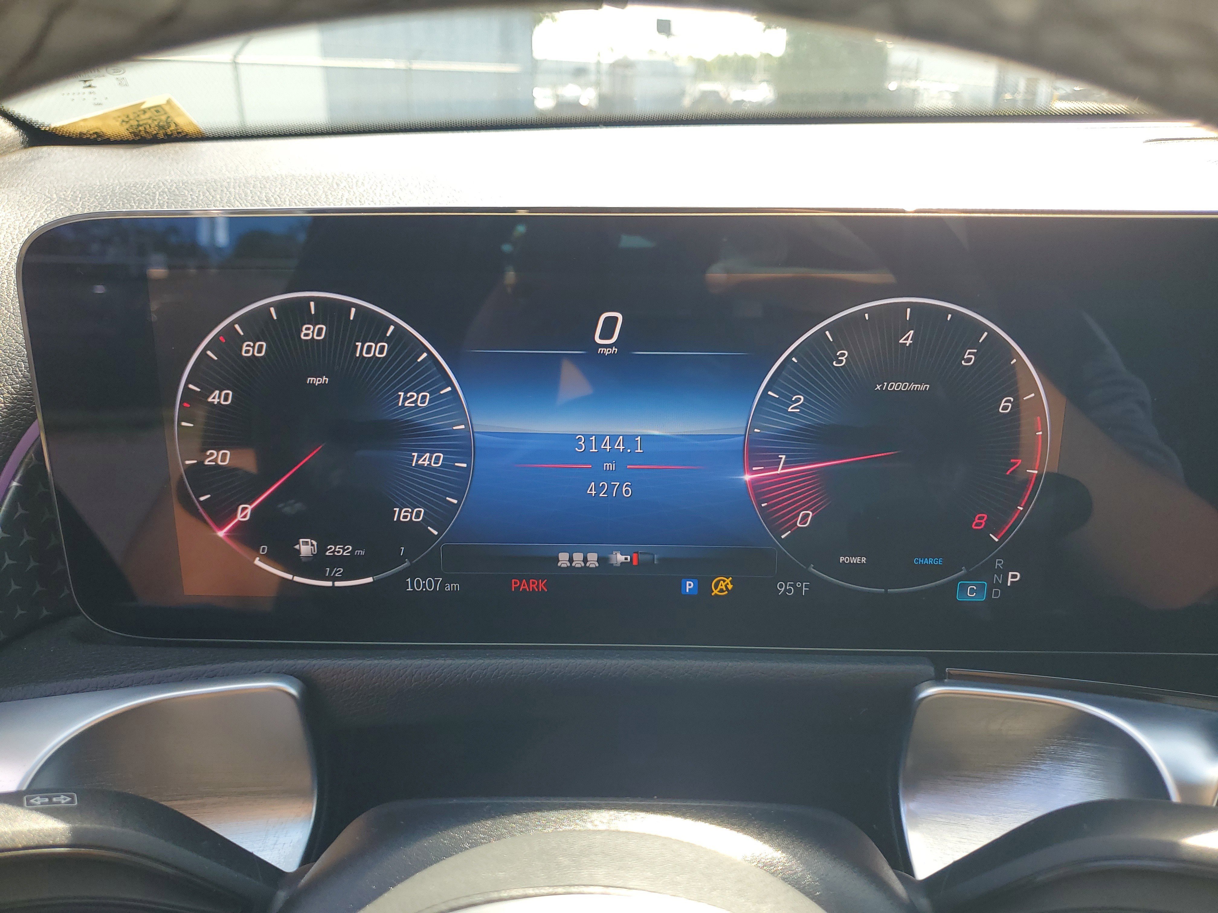 Certified 2025 Mercedes-Benz GLB 250 image 25