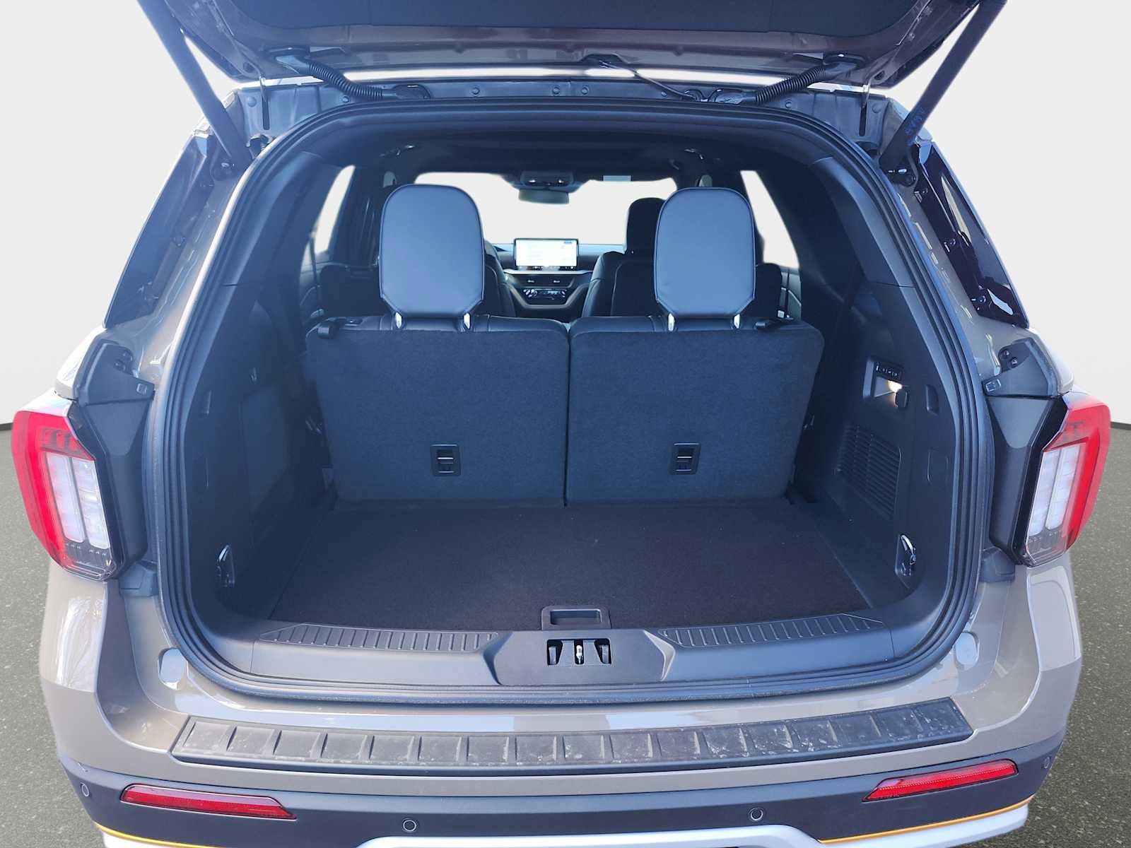 New 2026 Ford Explorer Tremor AWD/4WD image 17