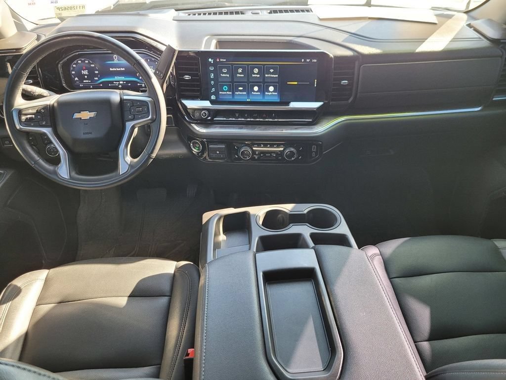 Used 2024 Chevrolet Silverado 2500 LTZ AWD/4WD image 13