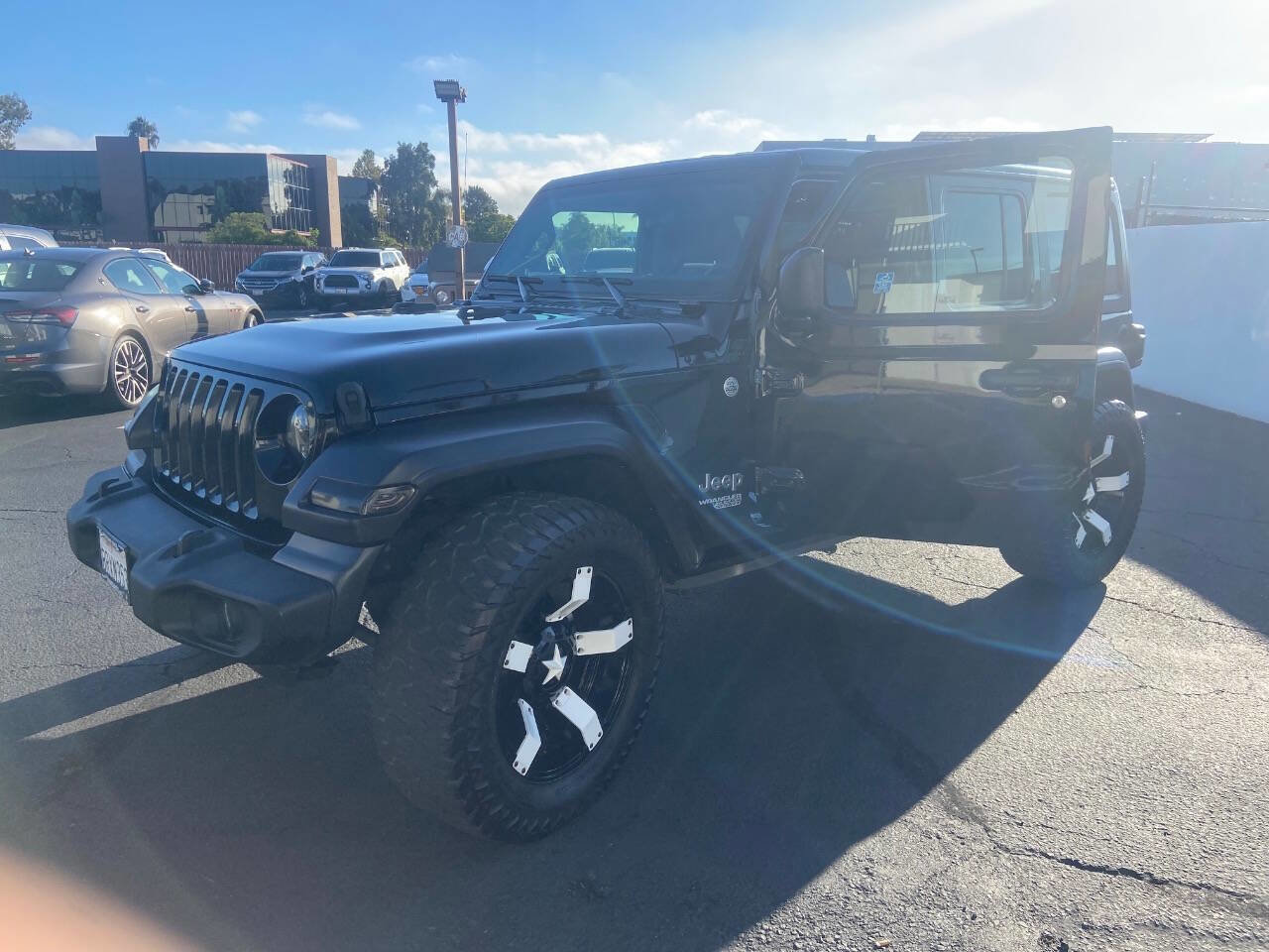 Used 2020 Jeep Wrangler Unlimited Sport image 3