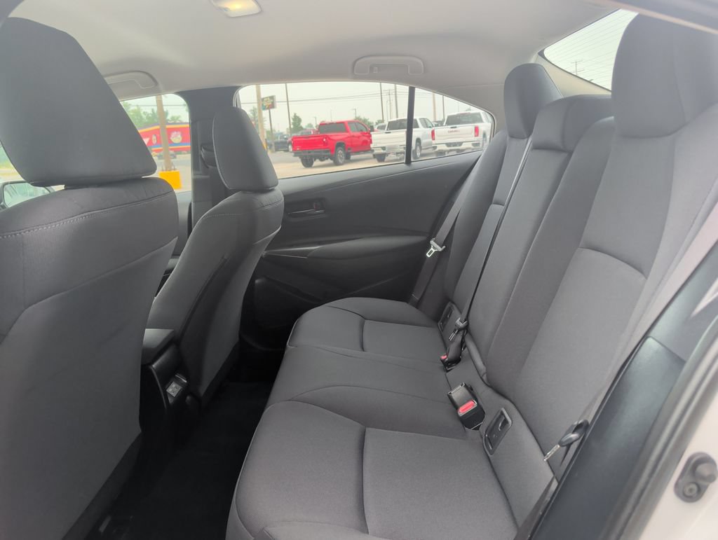 Used 2023 Toyota Corolla LE w/ LE Convenience Package FWD image 20