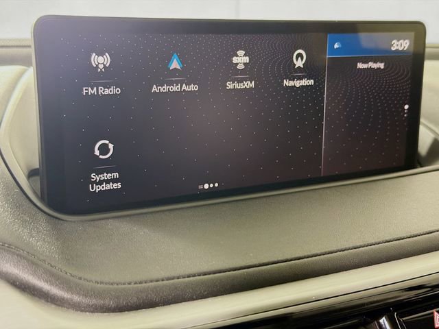 Used 2023 Acura MDX SH-AWD w/ Technology Package image 16