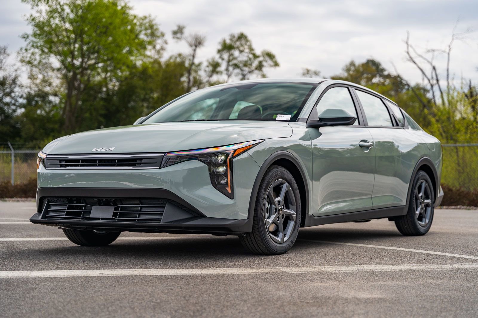 New 2026 Kia K4 LXS image 2