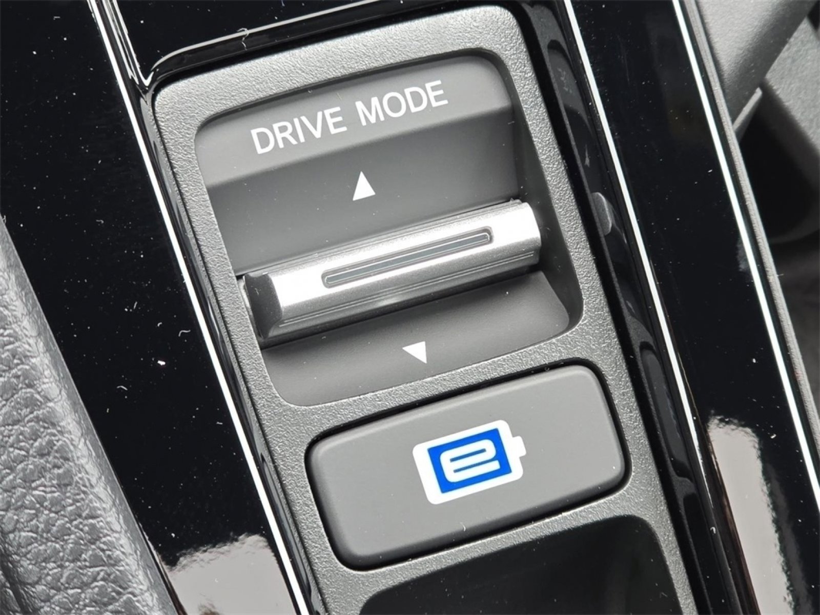 New 2025 Honda Accord Sport image 10