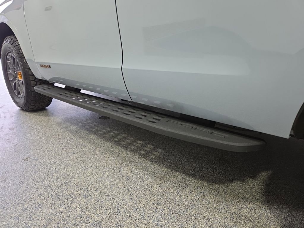 Used 2025 Ford Expedition Tremor AWD/4WD image 48