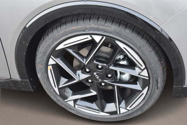 New 2026 Kia K4 GT-Line image 12