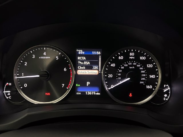 Certified 2025 Lexus IS 300 F Sport RWD image 17