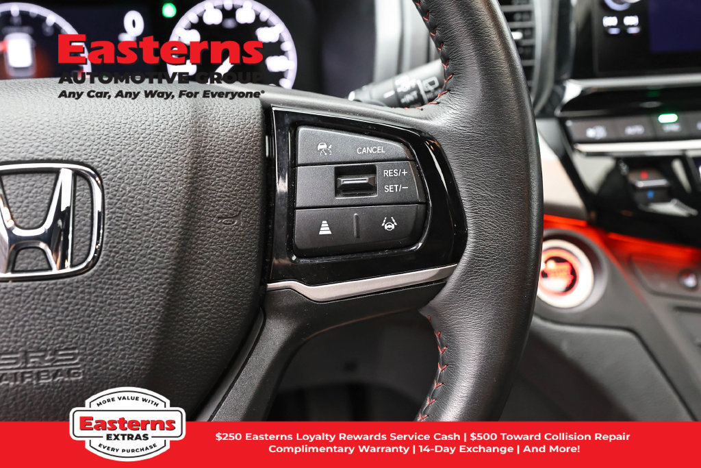Used 2025 Honda Odyssey Sport-L image 17