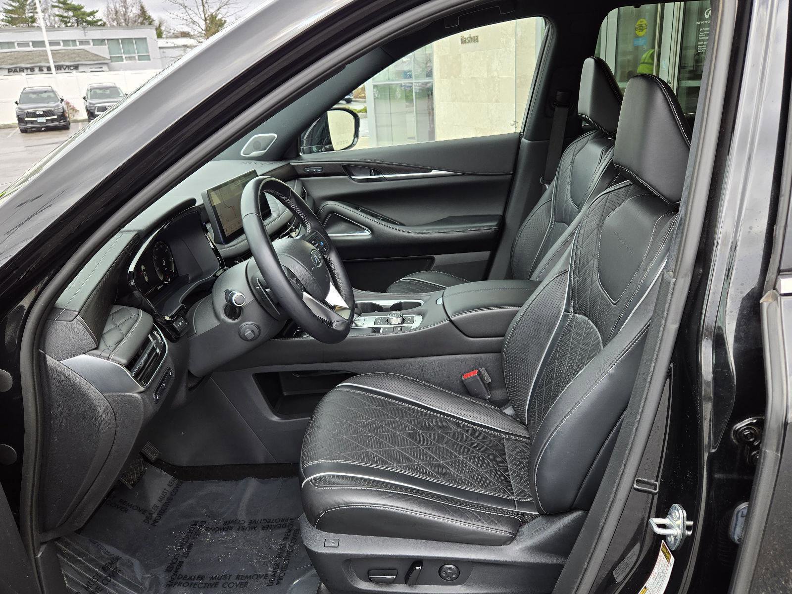 Certified 2023 INFINITI QX60 Autograph w/ Cargo Package image 4