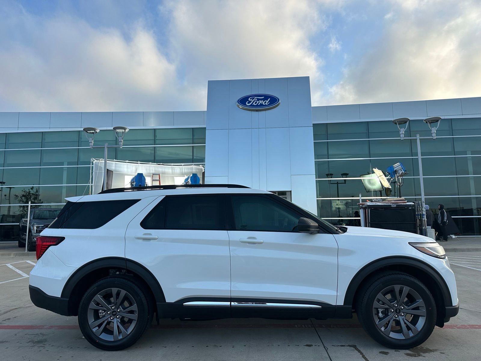 New 2025 Ford Explorer Active w/ Active Comfort Package image 33