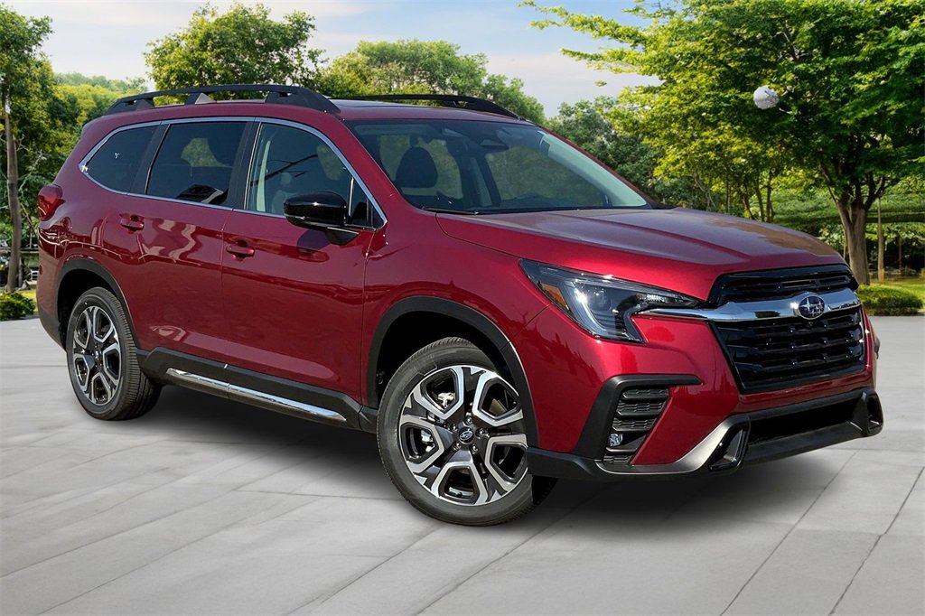 New 2025 Subaru Ascent Limited image 2
