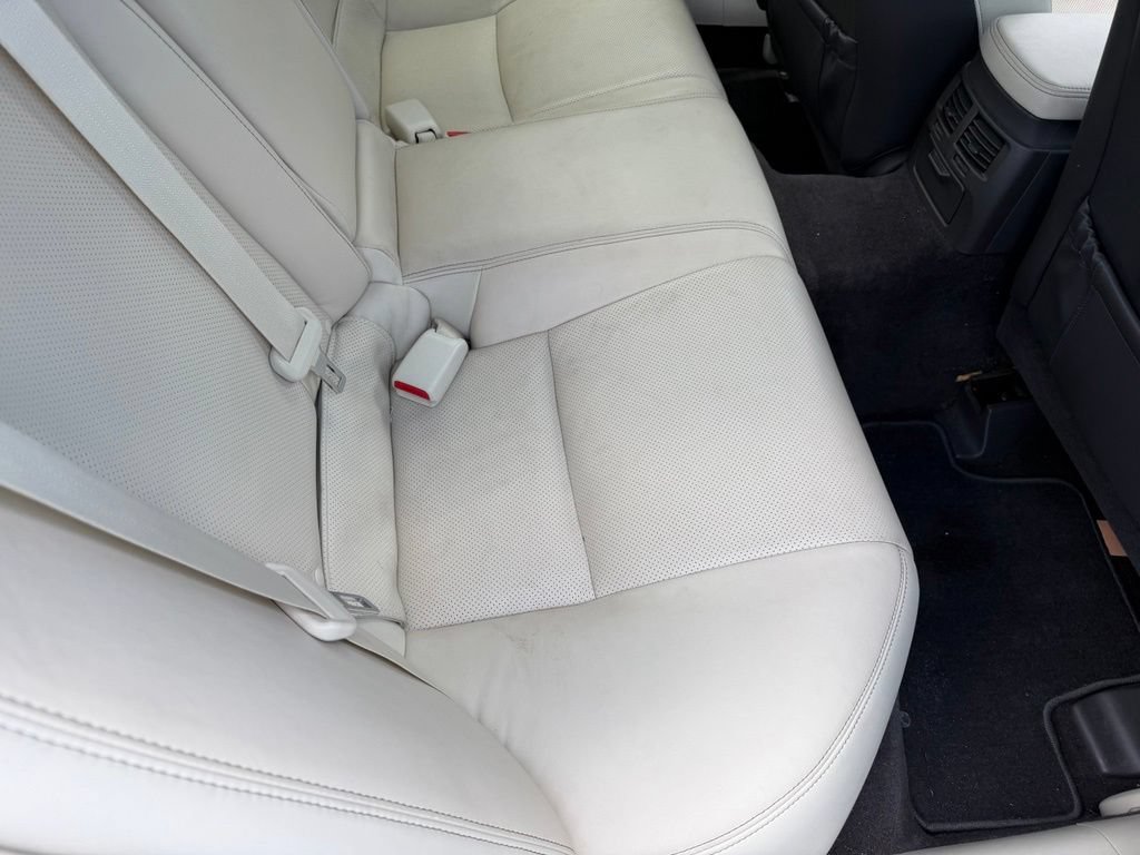 Used 2012 Lexus IS 250 w/ Premium Pkg Value Edition RWD image 17