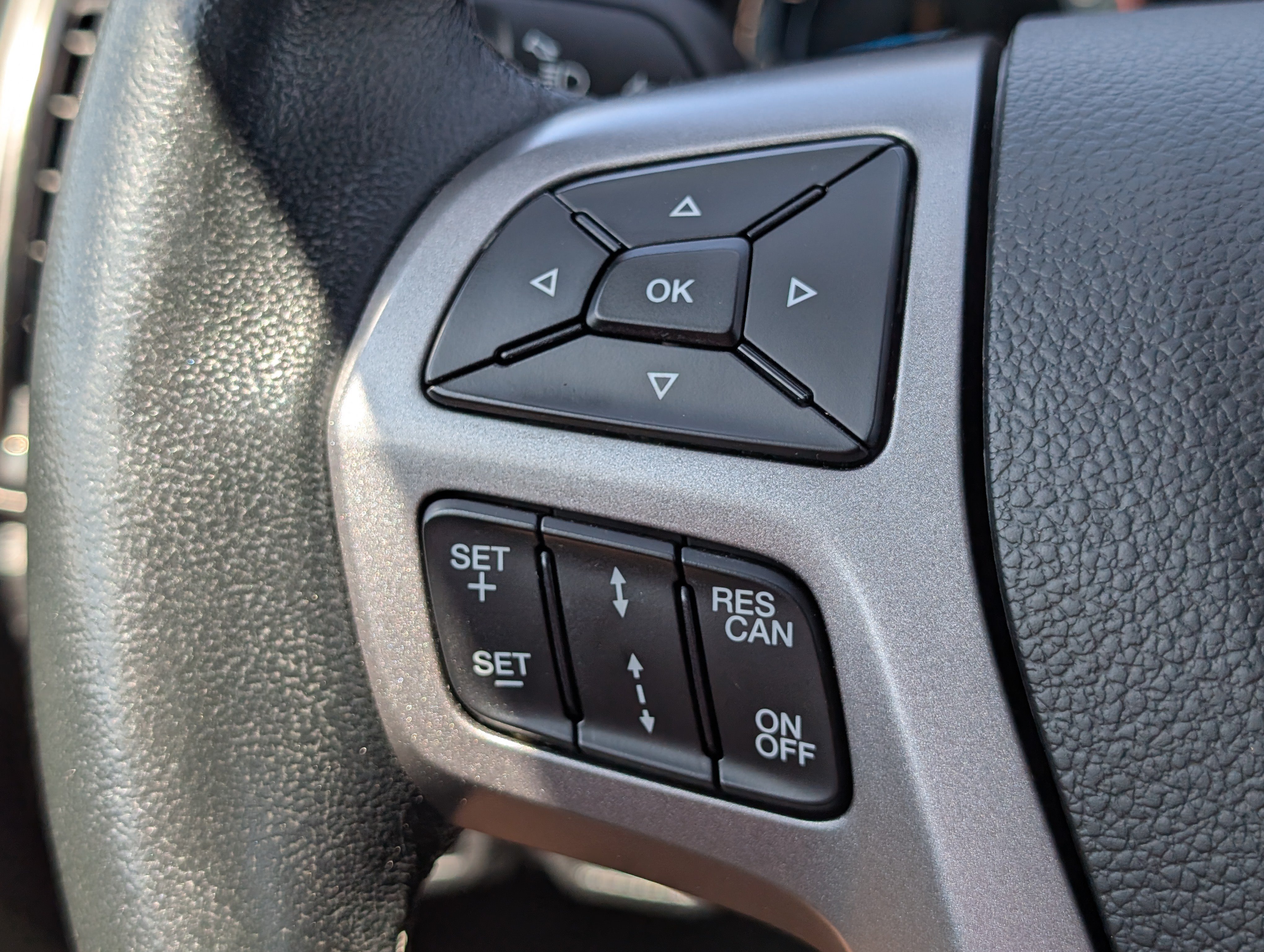 Used 2023 Ford Ranger XLT w/ Equipment Group 302A High AWD/4WD image 19