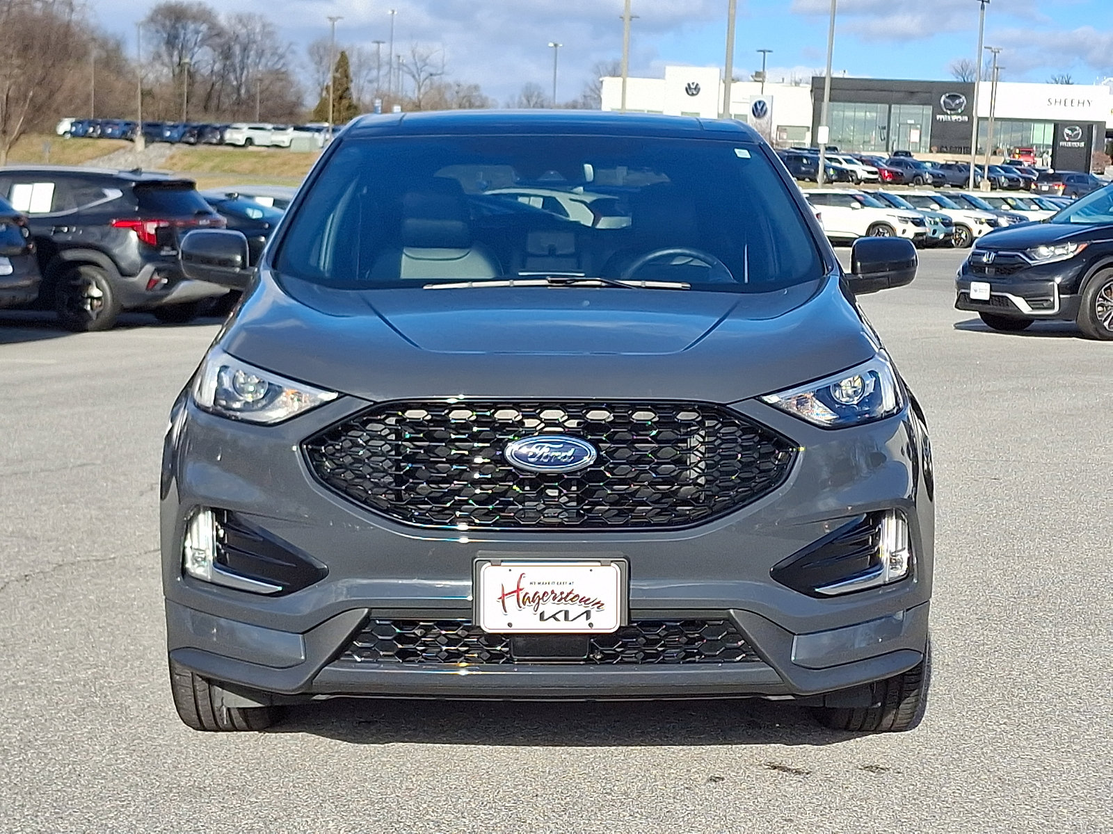 Used 2021 Ford Edge ST-Line w/ Class II Trailer Tow Package image 2