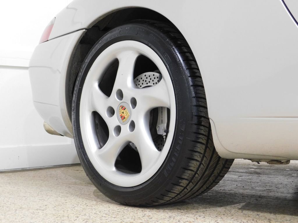Used 2001 Porsche 911 Carrera 4 image 12