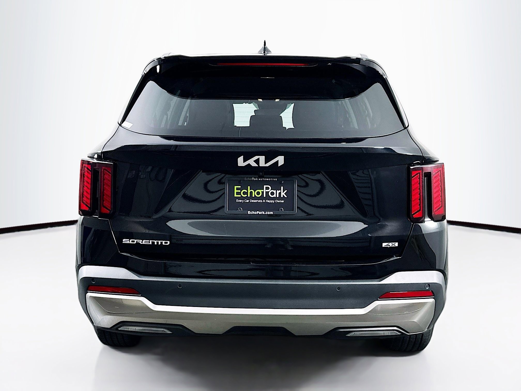 Used 2024 Kia Sorento S image 7