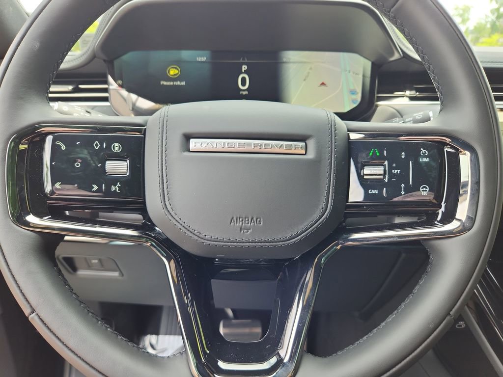 New 2025 Land Rover Range Rover Sport Dynamic SE image 18