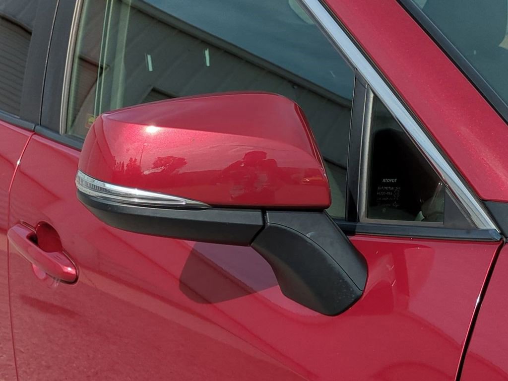 Used 2019 Toyota RAV4 XLE image 12