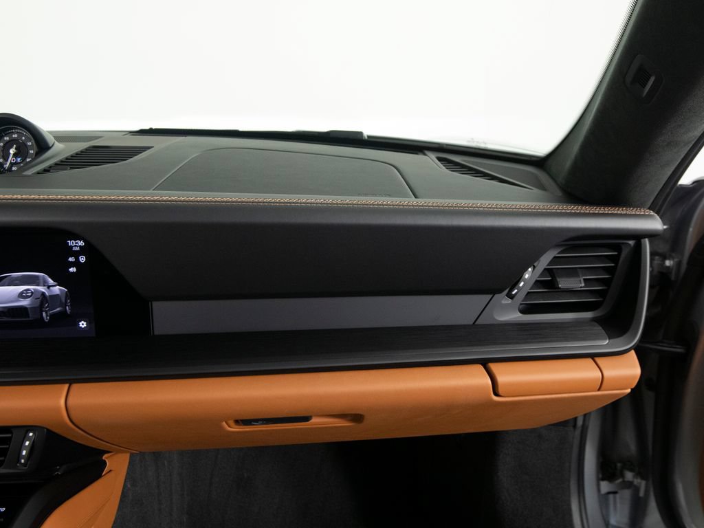 Certified 2026 Porsche 911 Carrera GTS RWD image 37
