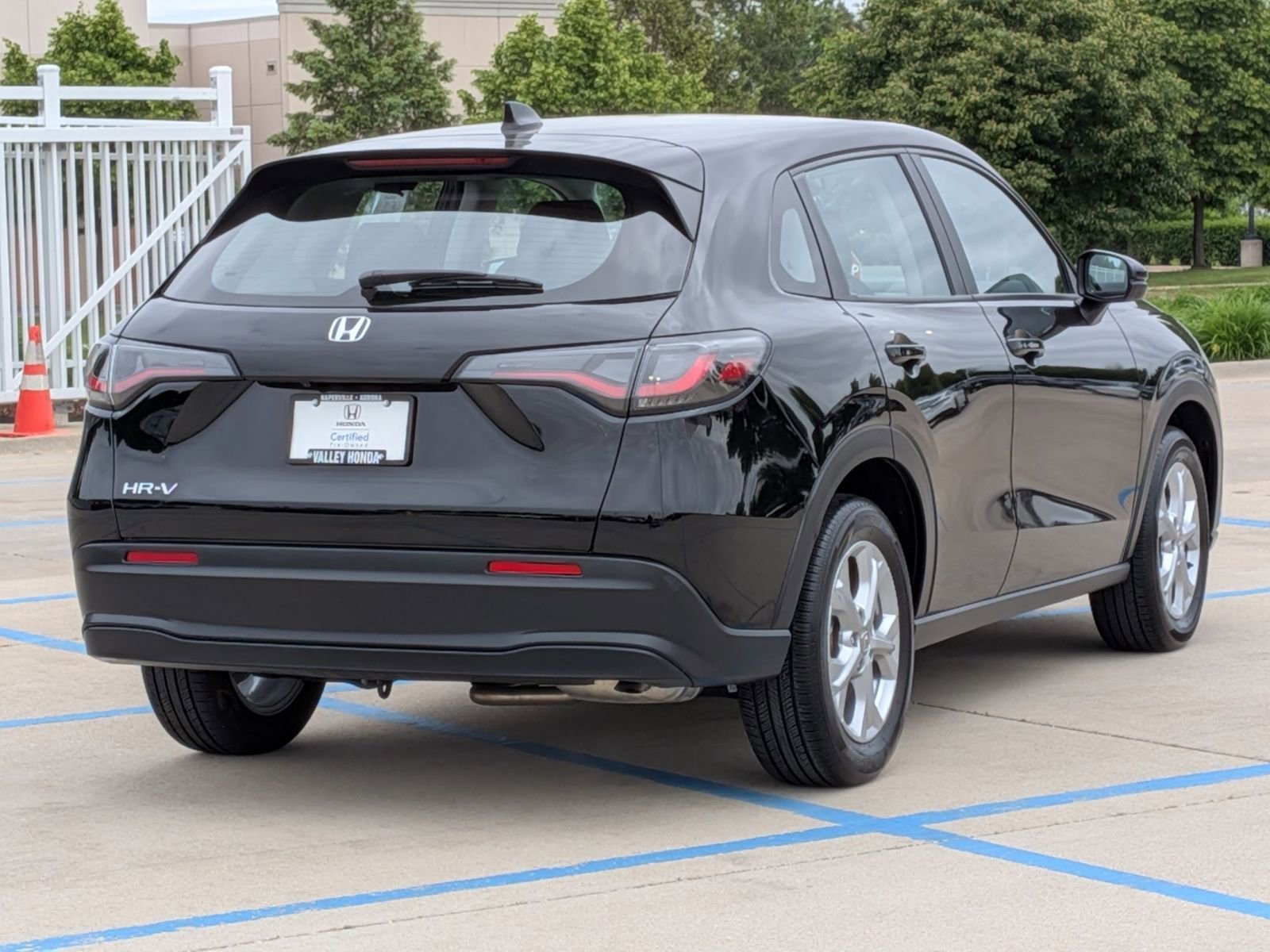 Used 2024 Honda HR-V LX image 7