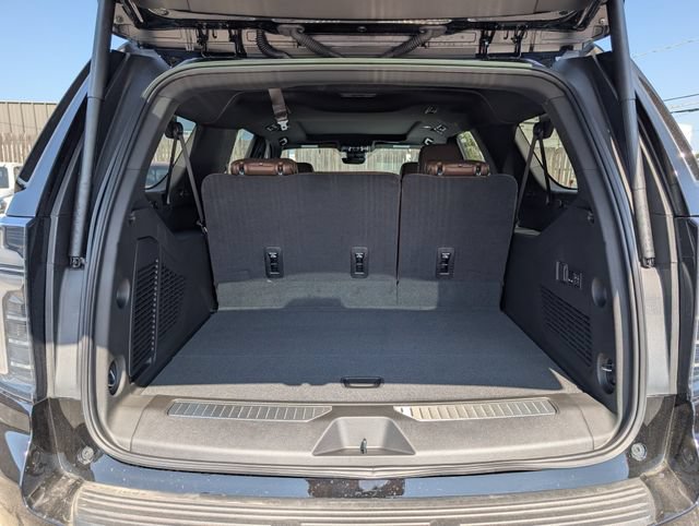 New 2026 Chevrolet Suburban High Country AWD/4WD image 34