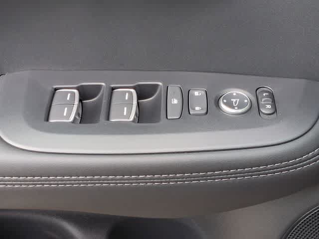 Certified 2025 Acura ADX FWD image 41