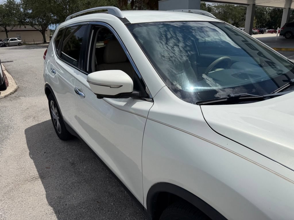 Used 2014 Nissan Rogue SL FWD image 14